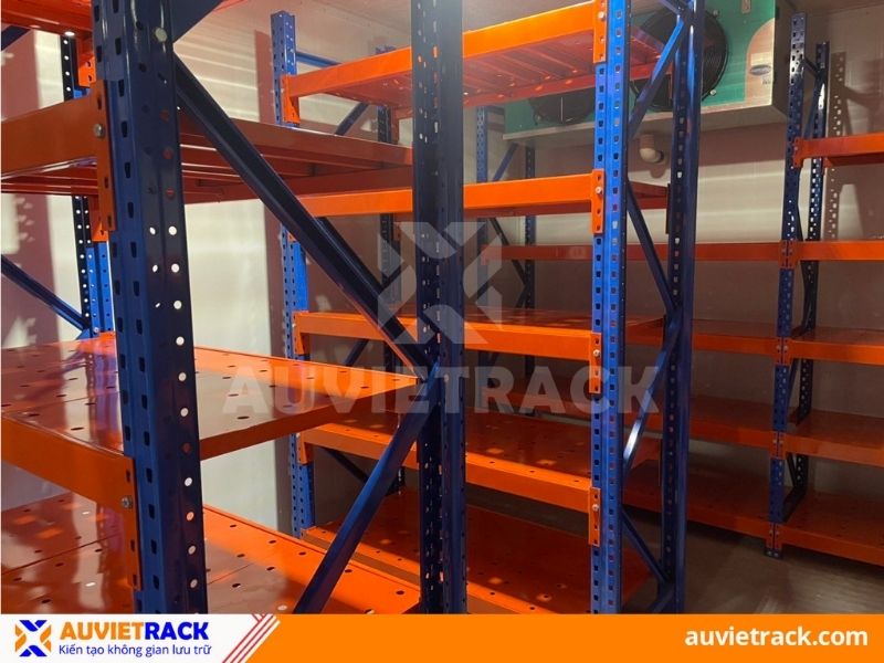 Kệ chịu được độ âm sâu