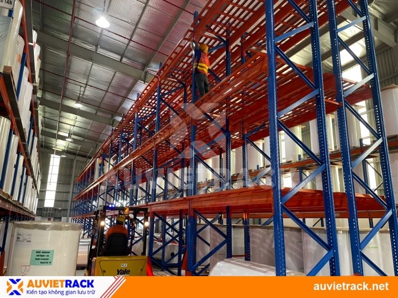 Kệ công nghiệp selective