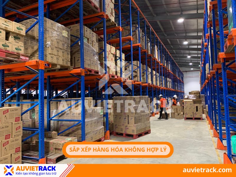 Sắp xếp hàng hóa lộn xộn làm giảm hiệu suất